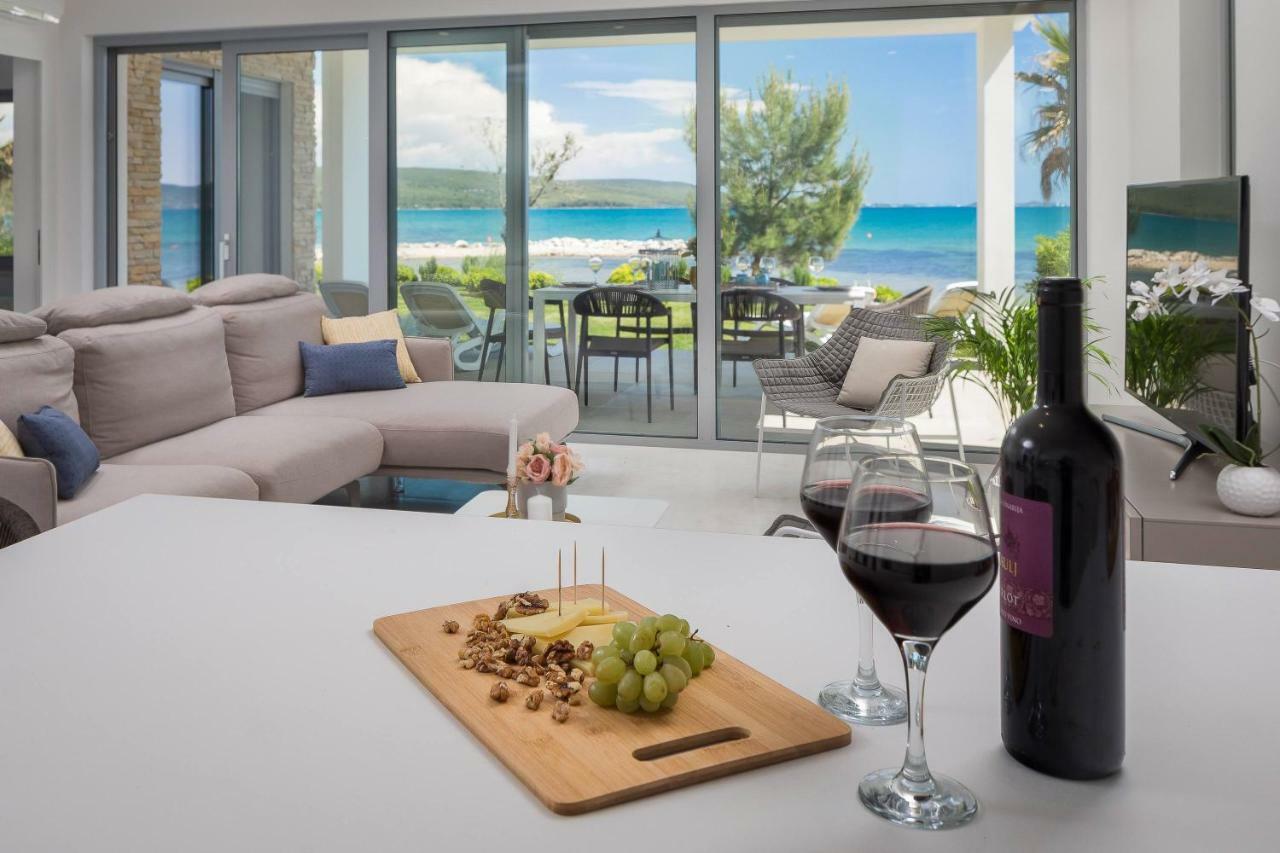 Luxury Design Beach Front Apartment Sukošan Zewnętrze zdjęcie