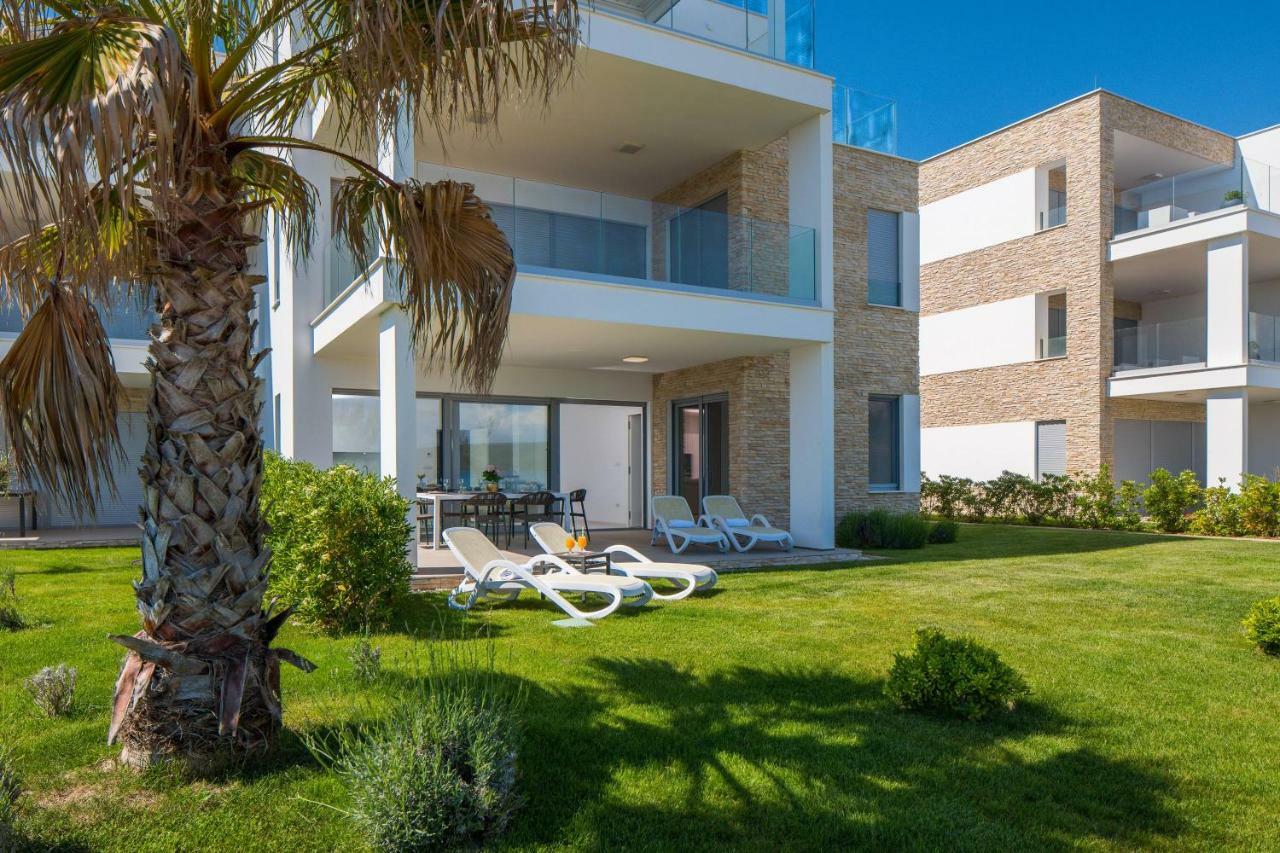 Luxury Design Beach Front Apartment Sukošan Zewnętrze zdjęcie