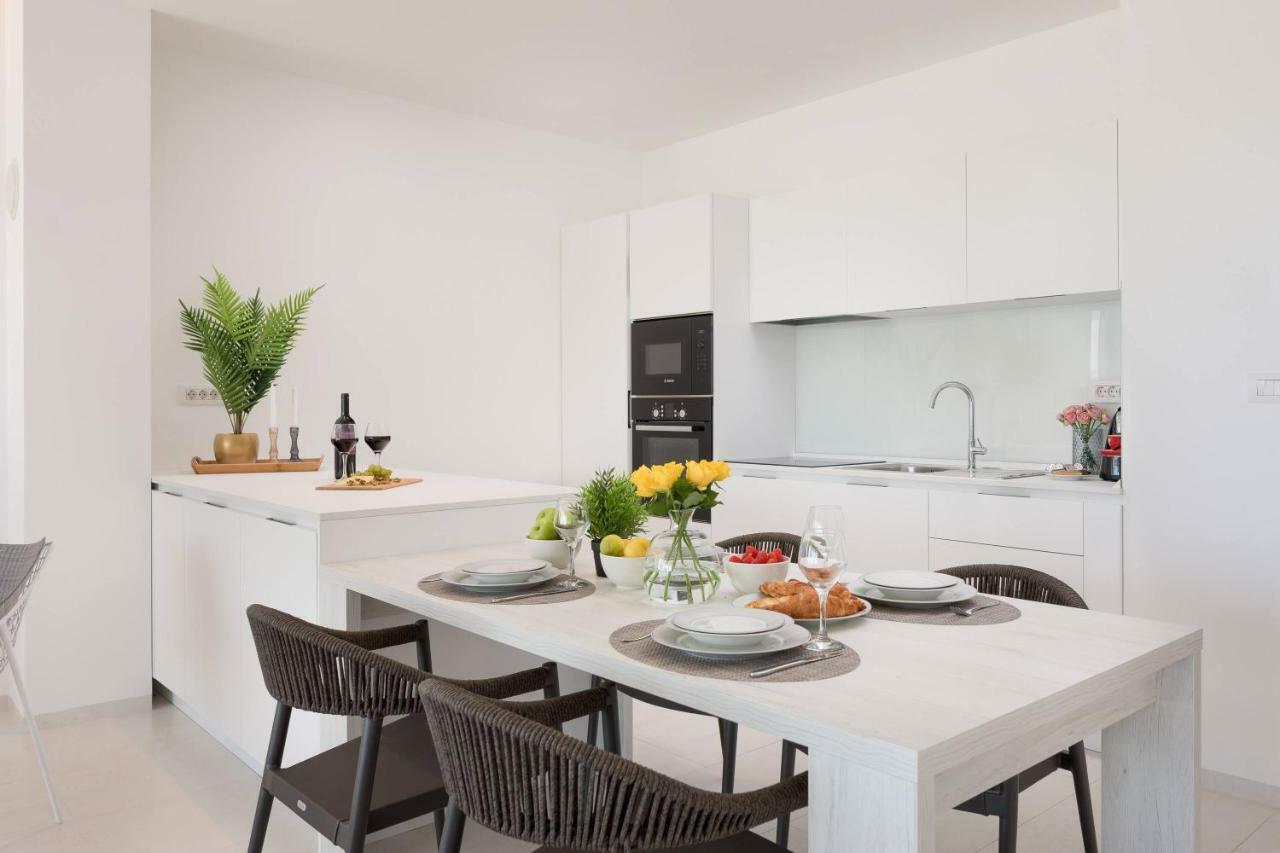 Luxury Design Beach Front Apartment Sukošan Zewnętrze zdjęcie